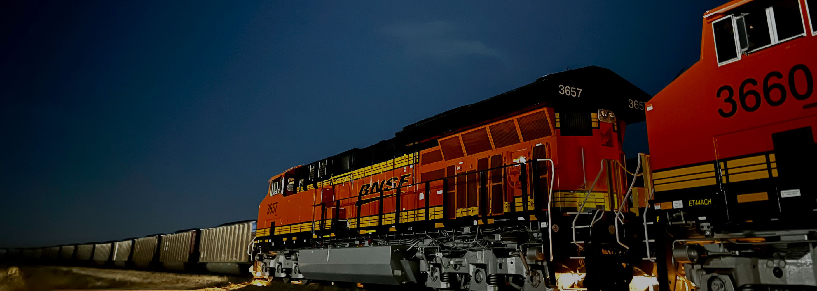 BNSF > Holiday Sale